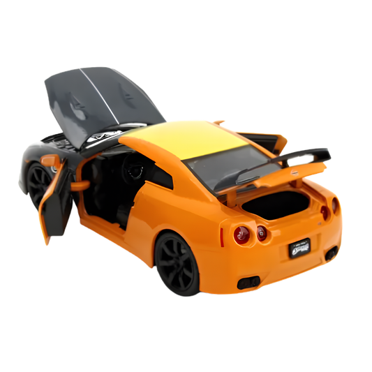 2009 NISSAN GTR CON NARUTO DE JADA 1:24